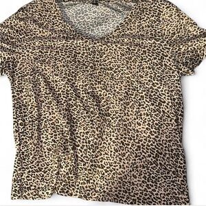 SHEIN Leopard Print Short Sleeve Top